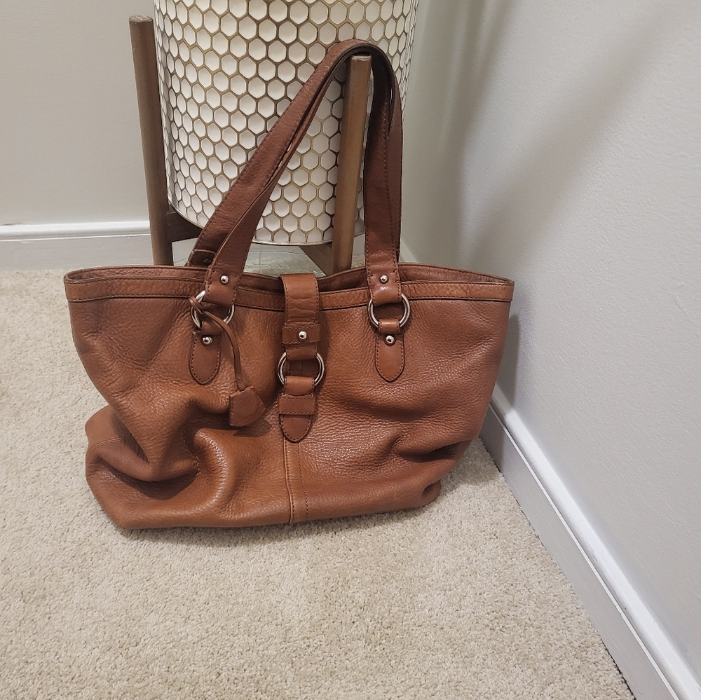 Elegant Brown Leather Tote Bag